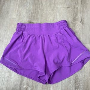 NWOT size 4 hotty hot high rise